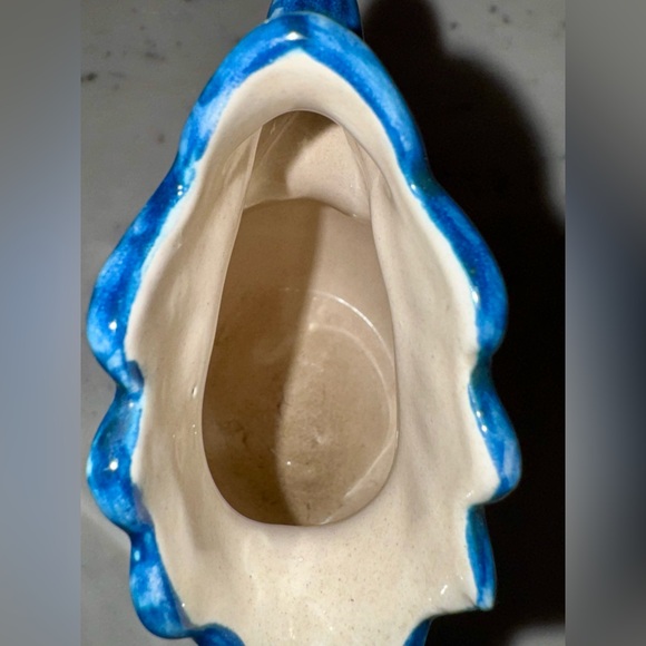 Caltagirone Traditional Ceramic Rooster Jug in Blue and White Scrolled Design - Picture 8 of 10